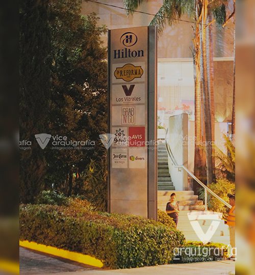 anuncio_totem_arquigrafia_anuncios_luminosos